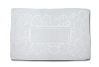 Contessa White Placemat and Dinner Napkin Set