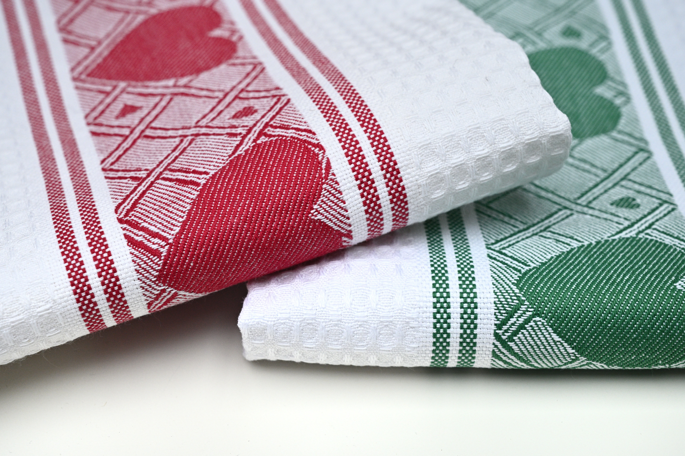 Green or Red Heart Waffle Cotton Hand Towel